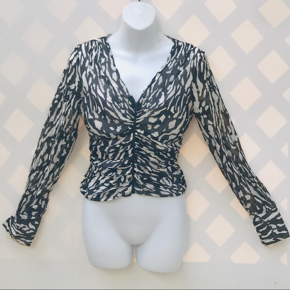 Vertigo Paris 100% Silk Top made In France. Sz S